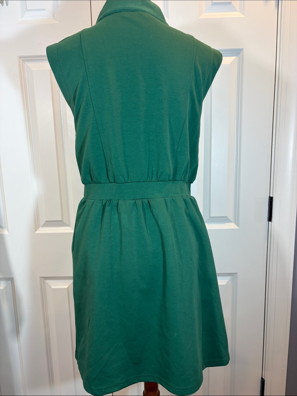 entro Forest Green Zip-Front Sleeveless Mini Dress - Picture 6 of 6